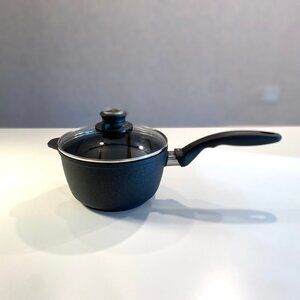 Fancy Brand New Swiss Diamond XD Nonstick 2.2 quart Saucepan with Glass Lid